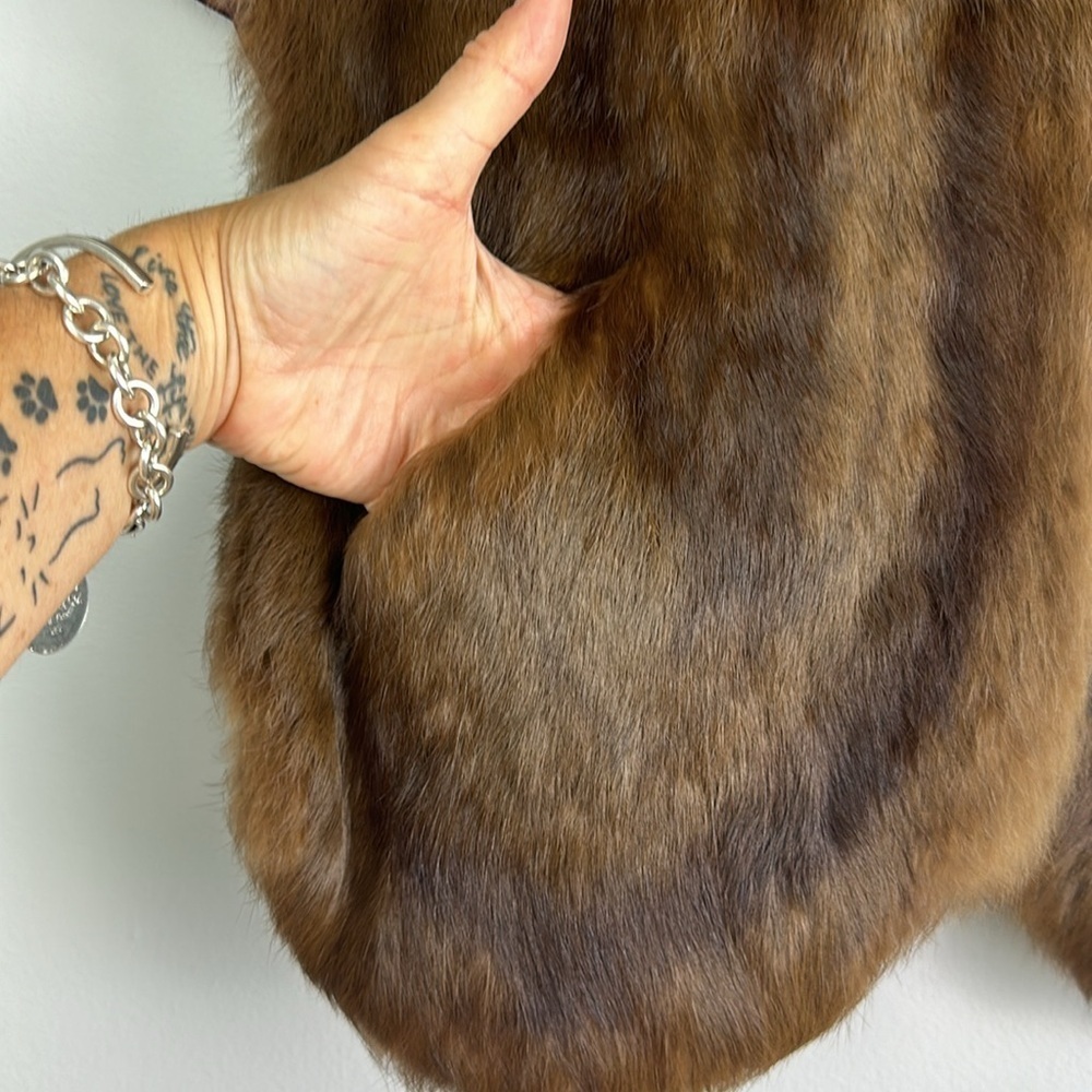 Vintage Mink Stole Pockets Brown Original Owner Shawl Luxury Statement Piece - Picture 6 of 16